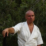 Al Mezo, 52