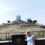 Valentina, 64