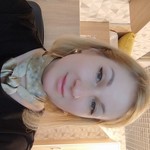 Milana, 44
