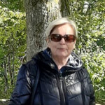 Valentina, 71