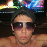 Aleksandr, 33